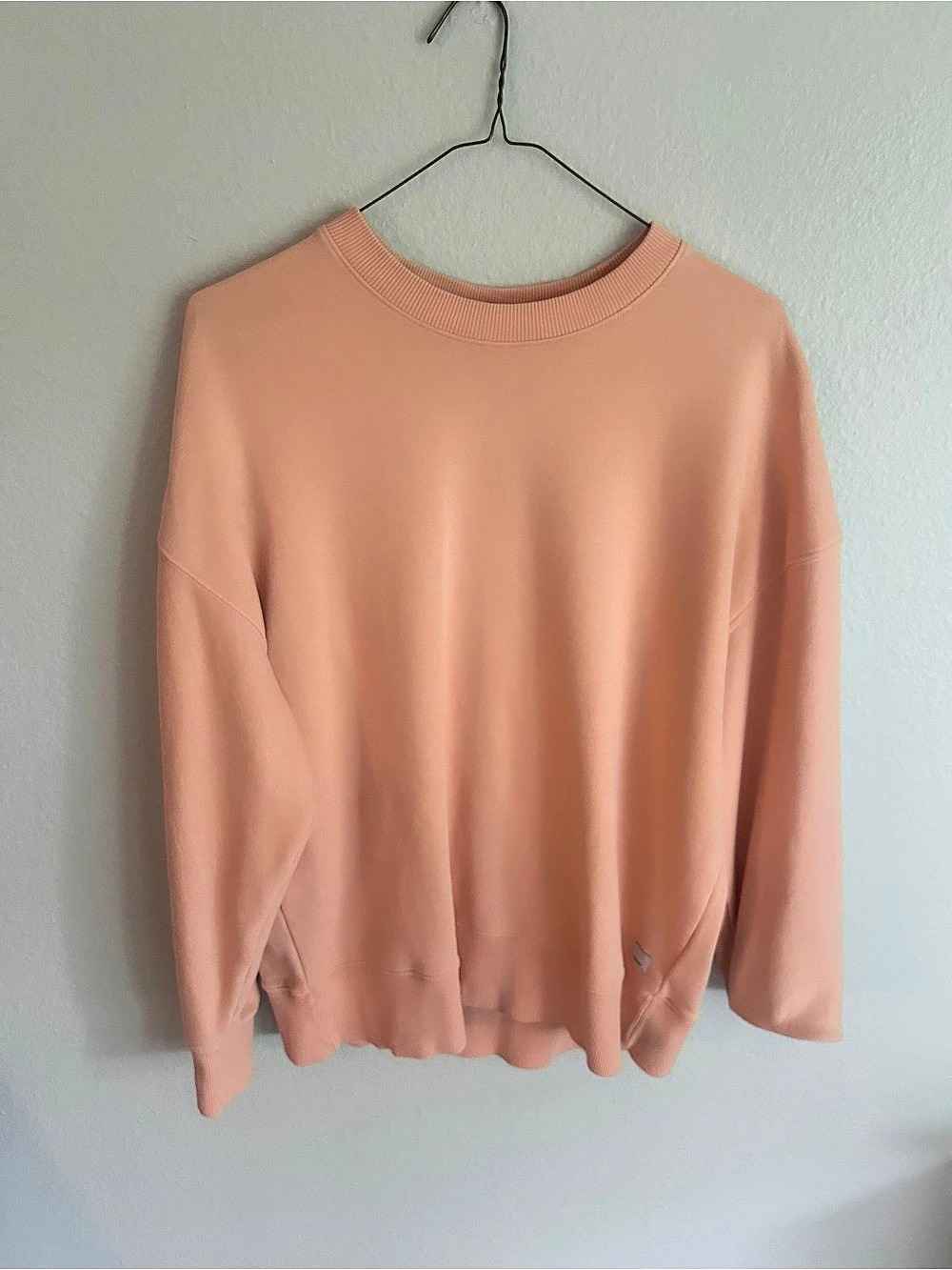 Vuori Sedona Weekender Crew Crewneck Sweatshirt BRIGHT PEACH  Large